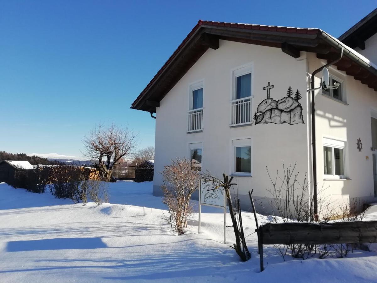 Ferienhaus Plattenstein Kirchberg  エクステリア 写真